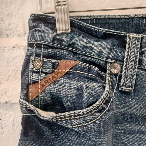 Classic Blue Men's Jeans - Picture 5 of 13